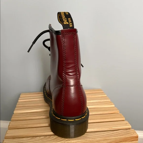Dr. Martens Cherry Red Smooth Leather 1460 Boot Size US L 7 US M 6 - Picture 7 of 16